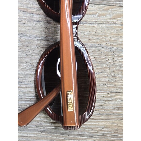 Vintage Fendi Designer Sunglasses - FS 194 Black Bronze Size 135 Small - Picture 8 of 15